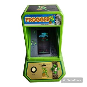 RARE Vintage SEGA COLECO 1981 Frogger Tabletop Mini Arcade Game  Tested